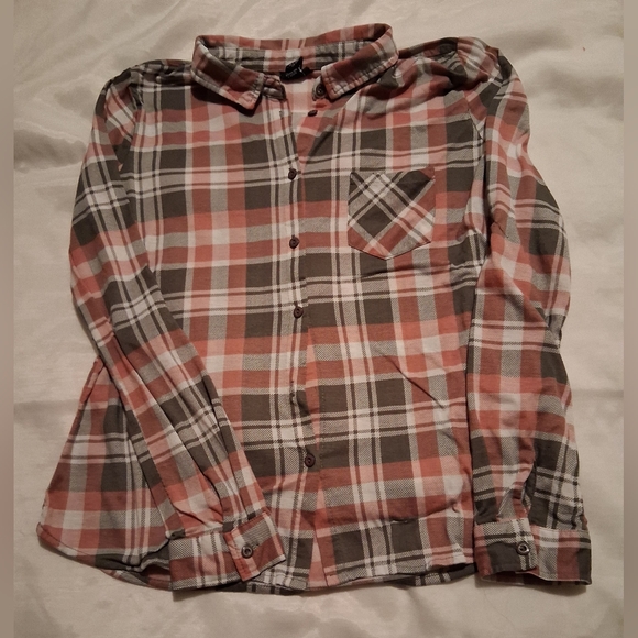Rue21 Tops - rue21 Coral and Gray Plaid Flannel Shirt